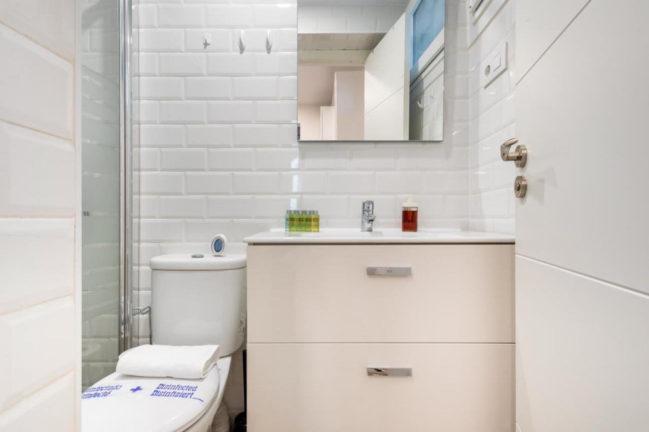 2 Bedrooms 1 Bathroom Furnished - Lavapies - Modern - Mintystay Madrid Esterno foto