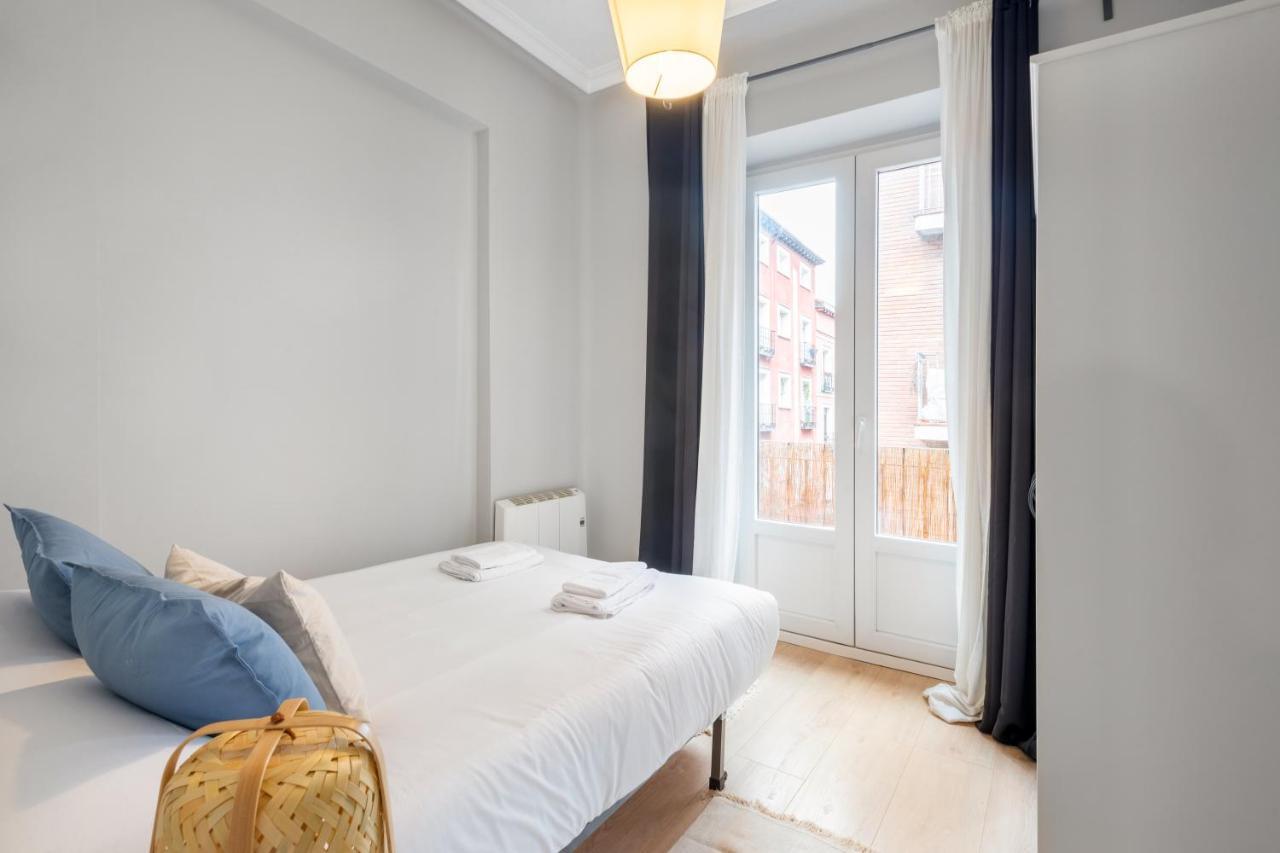 2 Bedrooms 1 Bathroom Furnished - Lavapies - Modern - Mintystay Madrid Esterno foto