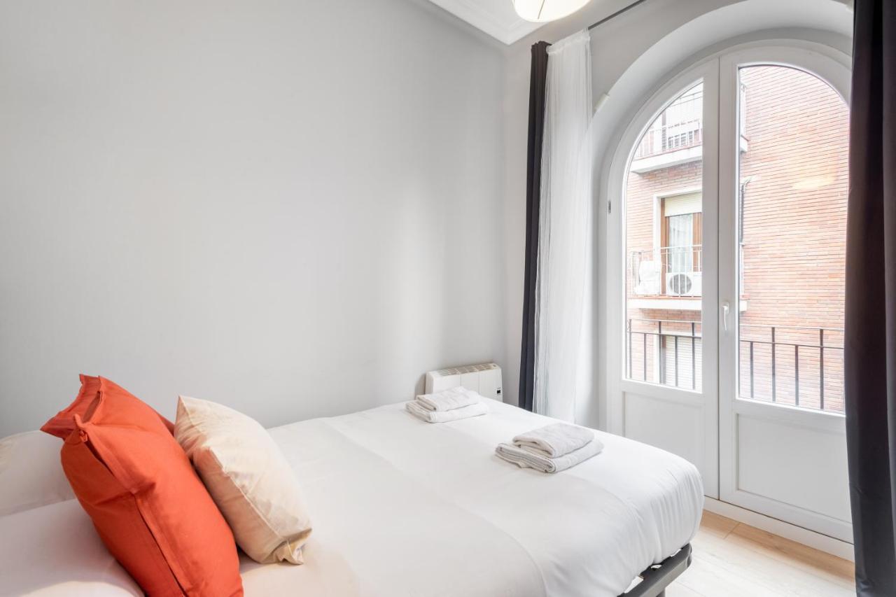2 Bedrooms 1 Bathroom Furnished - Lavapies - Modern - Mintystay Madrid Esterno foto