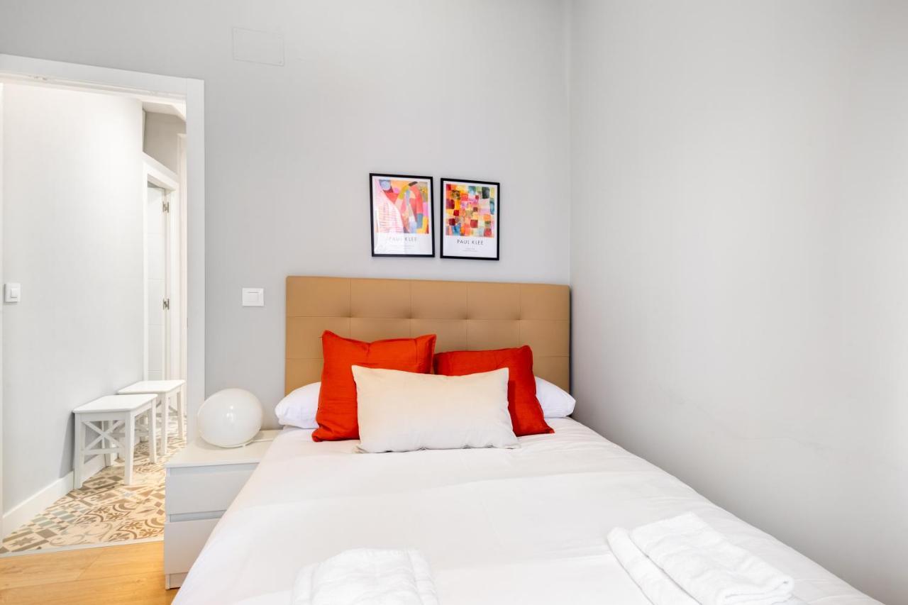 2 Bedrooms 1 Bathroom Furnished - Lavapies - Modern - Mintystay Madrid Esterno foto